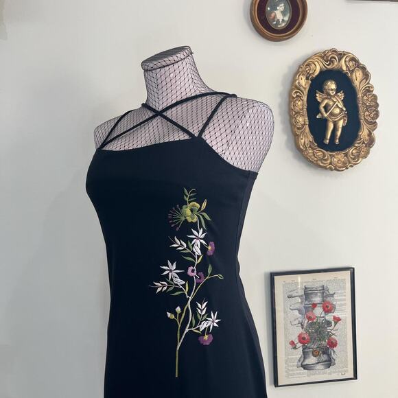 Vintage Y2K Krizia D Black Floral Embroidered Halter Maxi Dress Side Slits - Picture 2 of 8